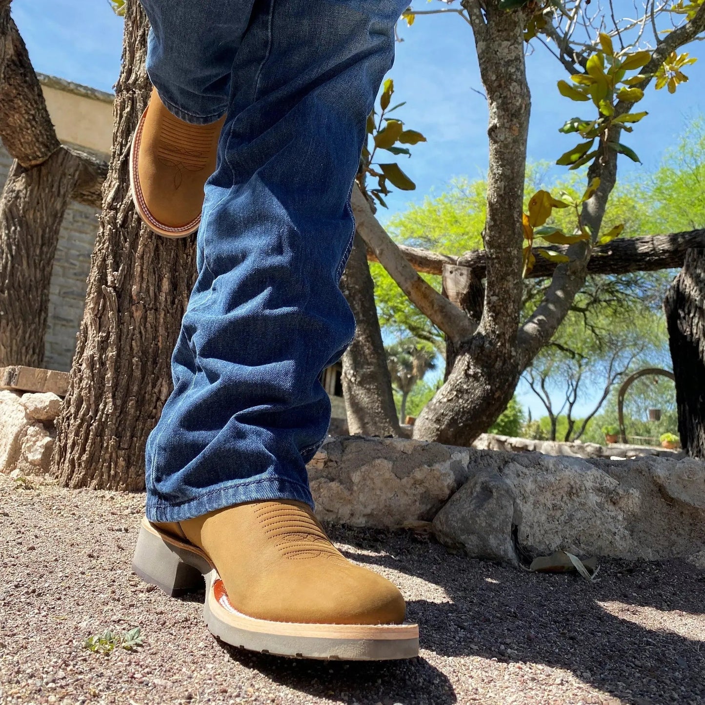 JUSTIN 5352 TABACO - PACHECO BOOT CO
